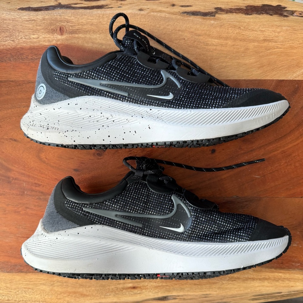 Nike Zoom Winflo 8 Running Shoes
